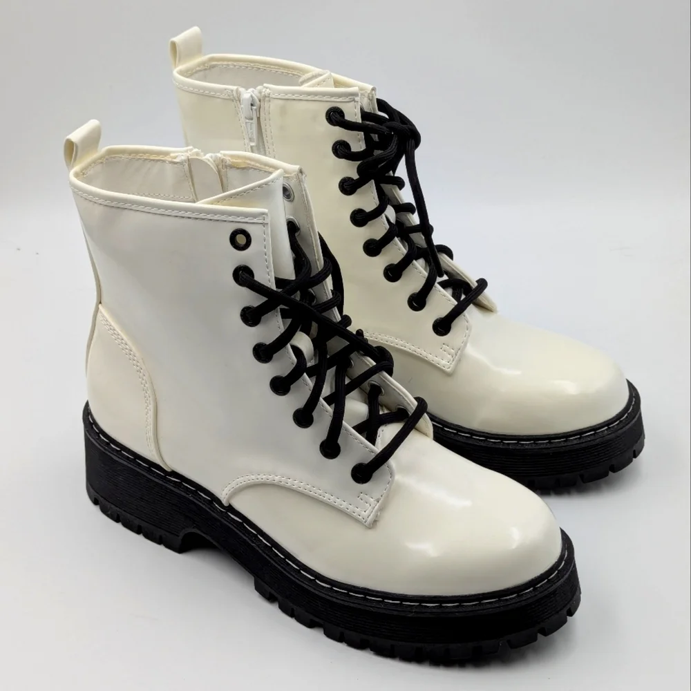 Madden NYC White Patent Boots 8 NWT - Picture 1 of 6